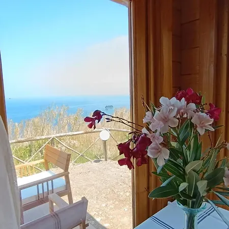 Cinque Tomoli Camping Ventotene